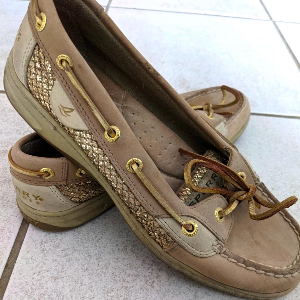 Sperry Topsider Gold Angelfish sz 7 Boat Loafers